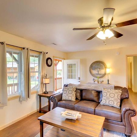 Newly Built Smoky Mountain Cabin Near Bryson City! Екстер'єр фото